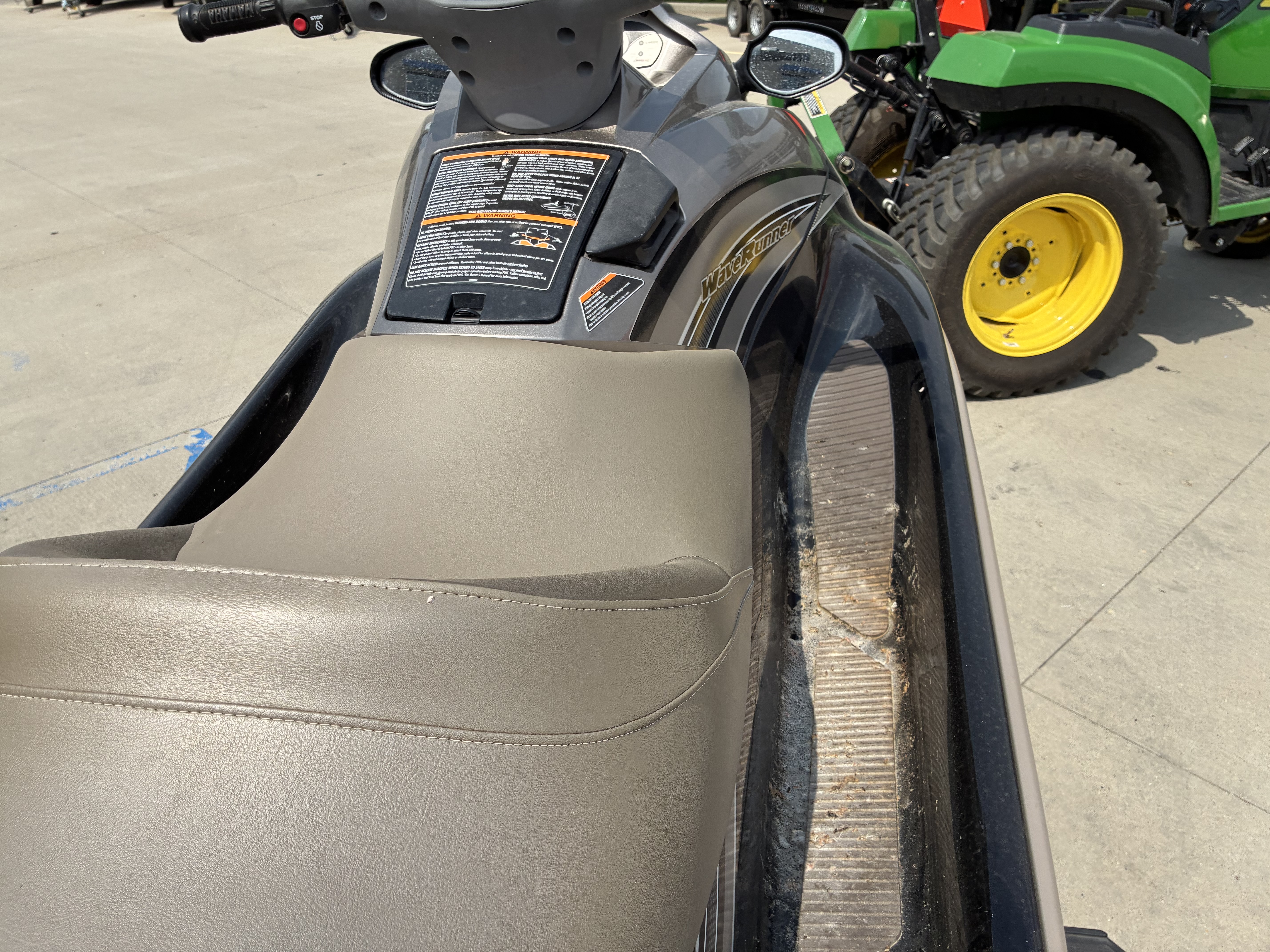 2010 Yamaha Marine WaveRunner VX Cruiser - Image 10