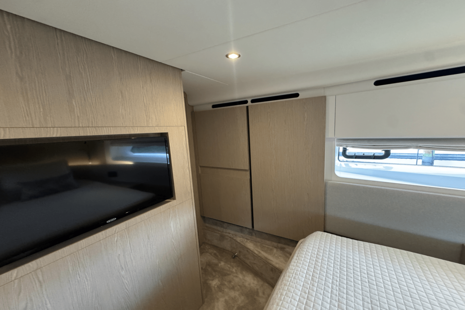 2023 Azimut Azimut 53 FLY Base - Image 28