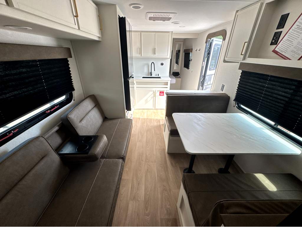2027 GRAND DESIGN TRANSCEND 24BHX - Image 12