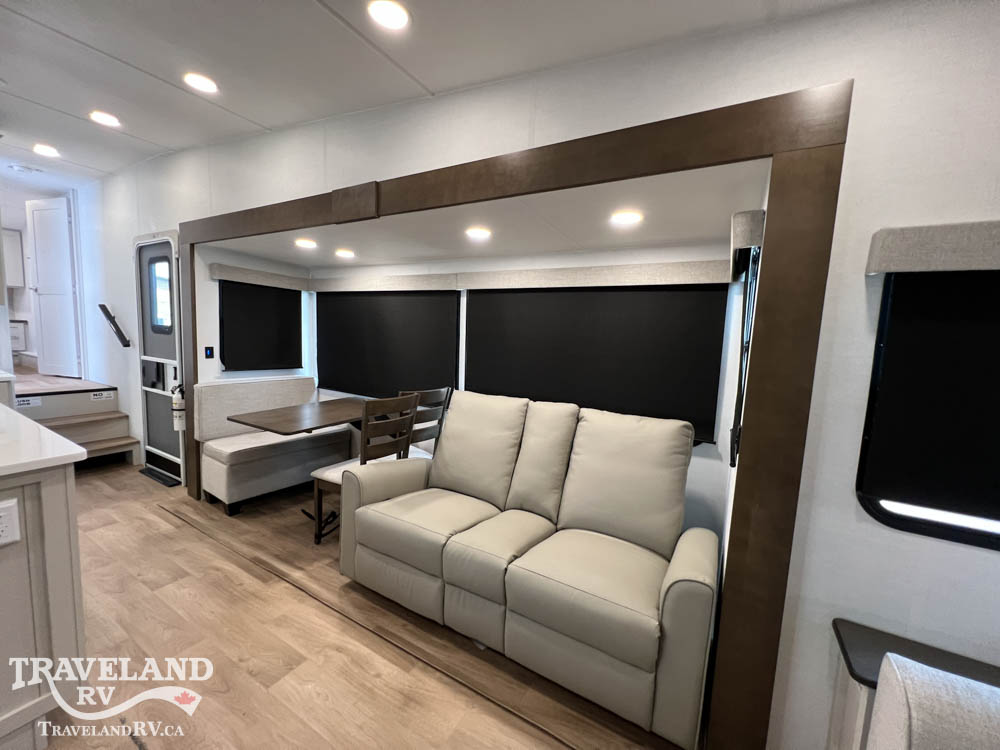 2027 Alliance RV Avenue 29RL - Image 14