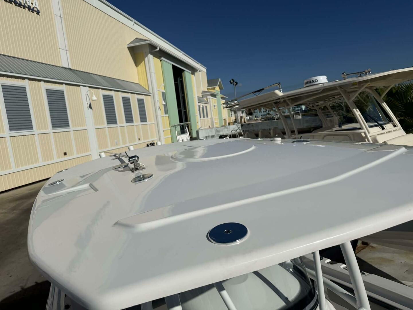 2021 Aquasport 2500 Center Console - Image 21