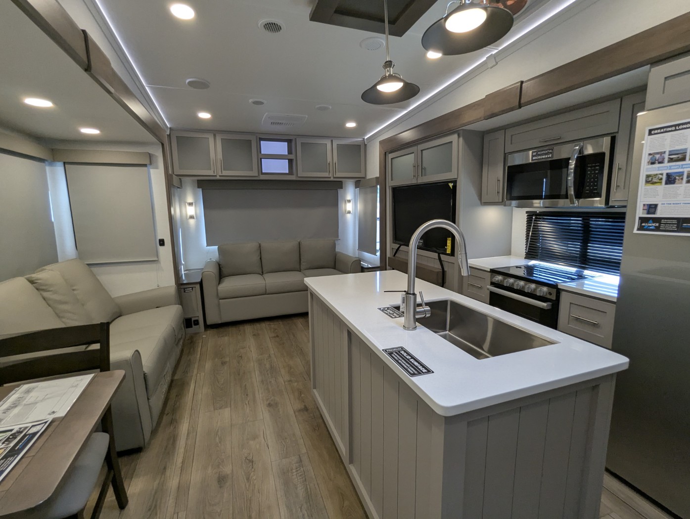 2026 Alliance RV Avenue 39MBR - Image 23