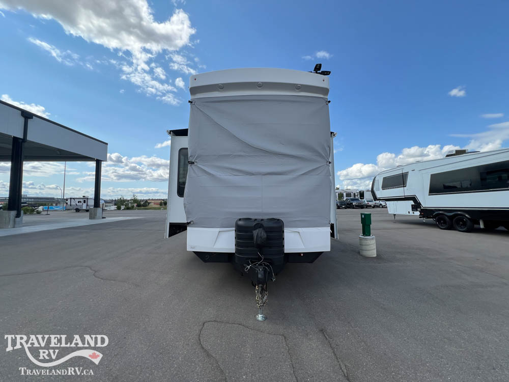 2027 Alliance RV Benchmark 42LFT - Image 5