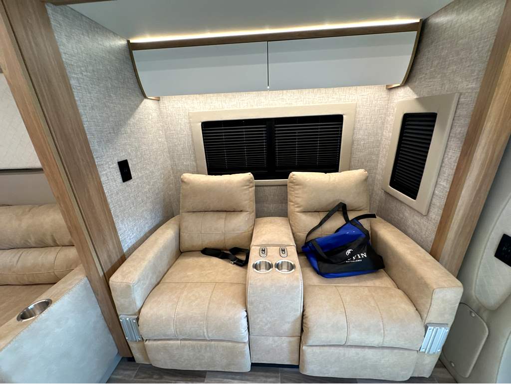 2026 TIFFIN WAYFARER 25 XRW - Image 14