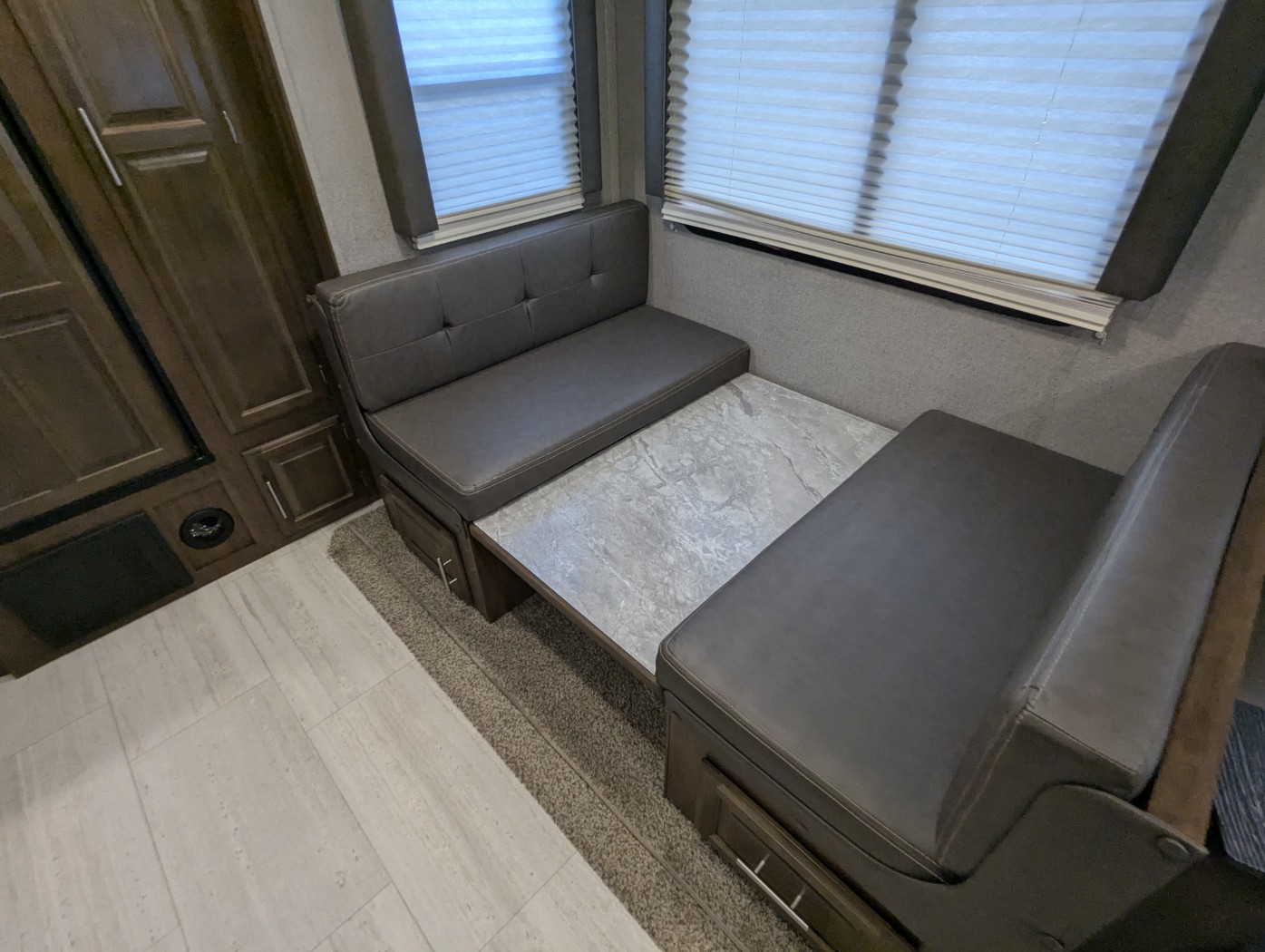 2021 Forest River Rockwood Ultra Lite 2902SW - Image 32