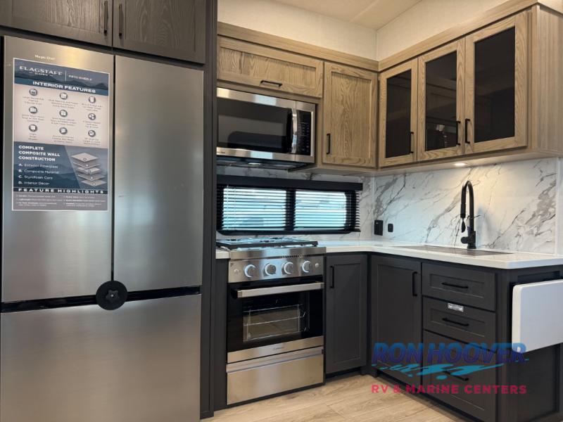 2026 FOREST RIVER 405CBH - Image 25