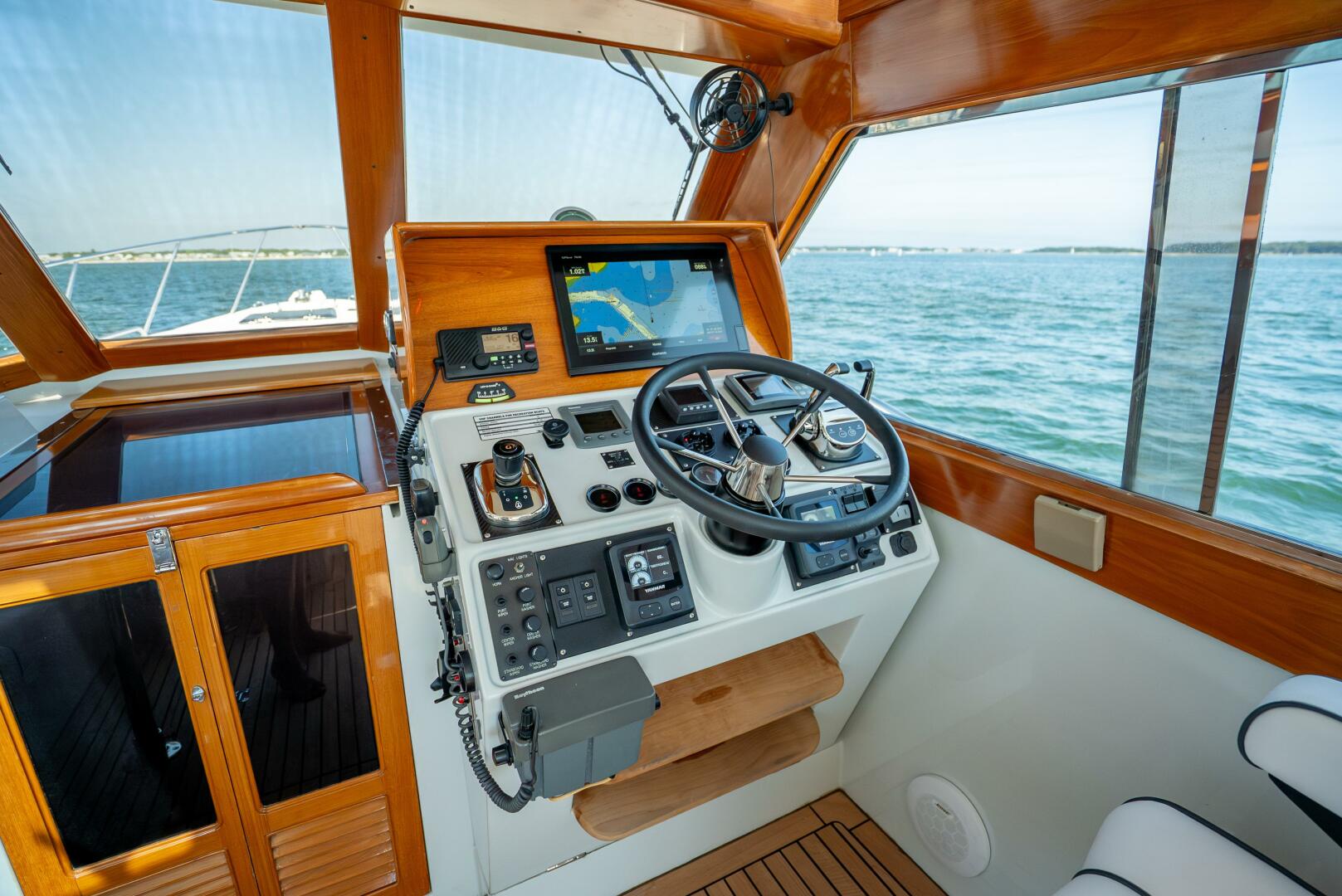2000 Little Harbor WhisperJet 44 - Image 10
