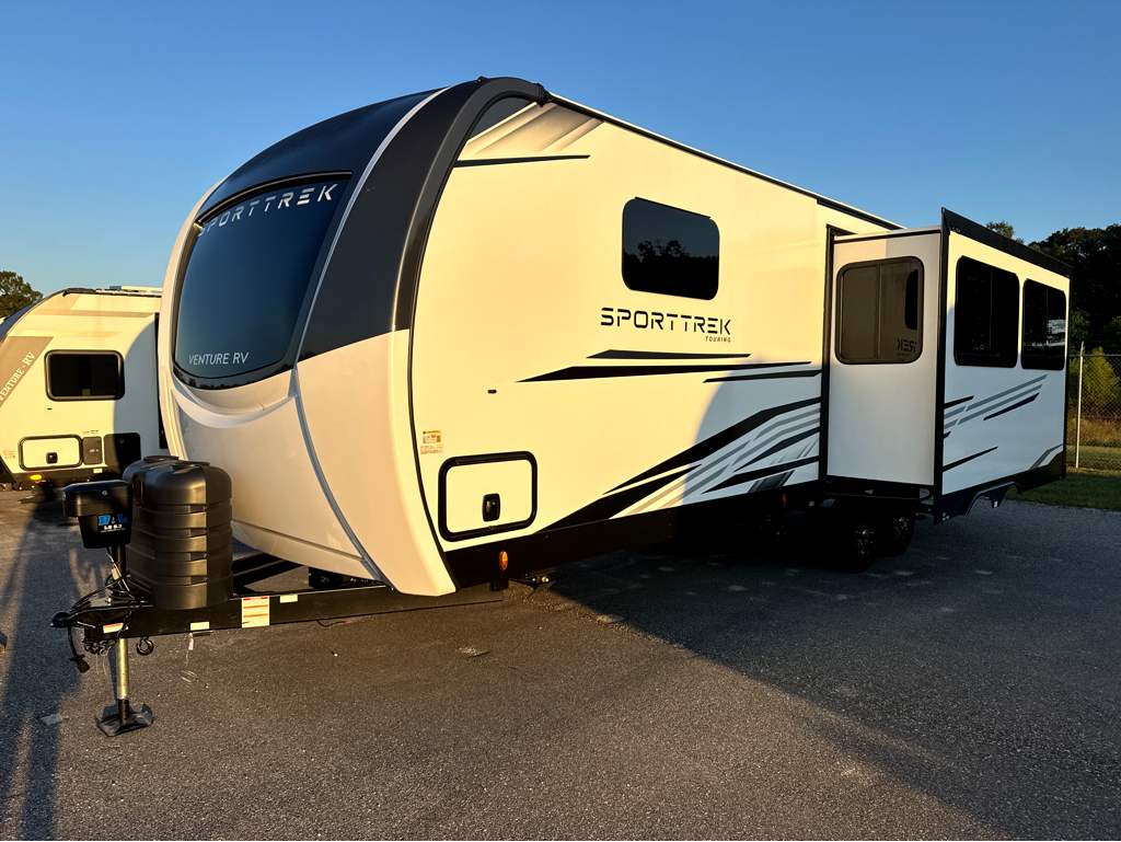 2027 VENTURE RV SPORTTREK 272VRK - Image 4