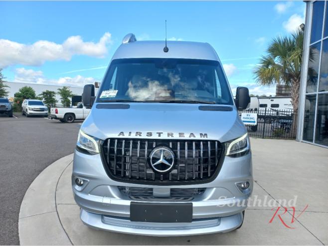 2026 Airstream Interstate 24GT - Image 11