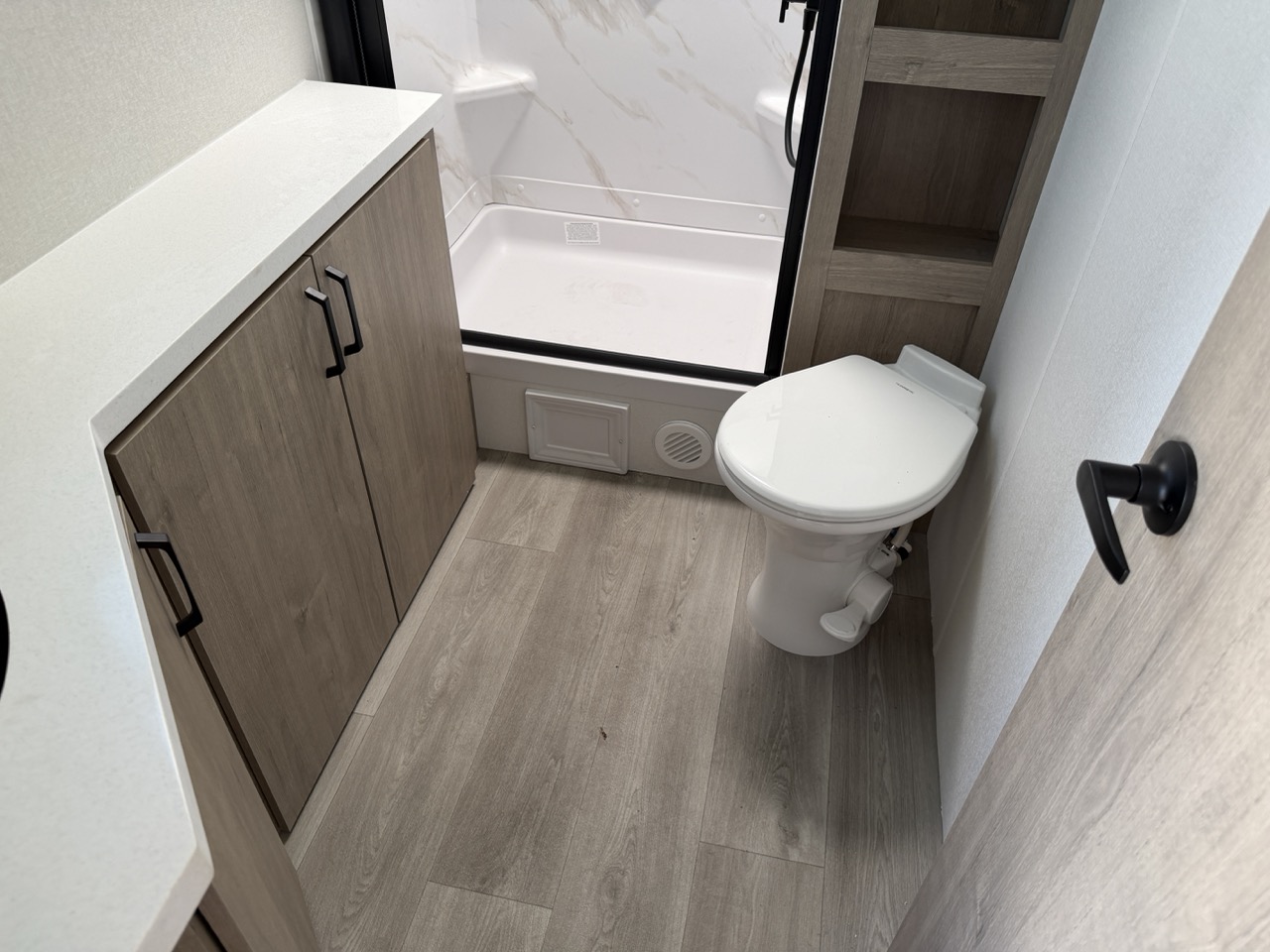 2026 Grand Design Imagine 2810BH - Image 18