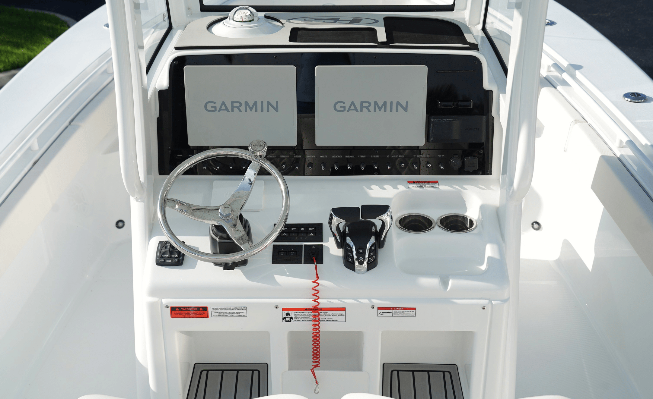 2027 SEA HUNT ULTRA 275SE - Image 18