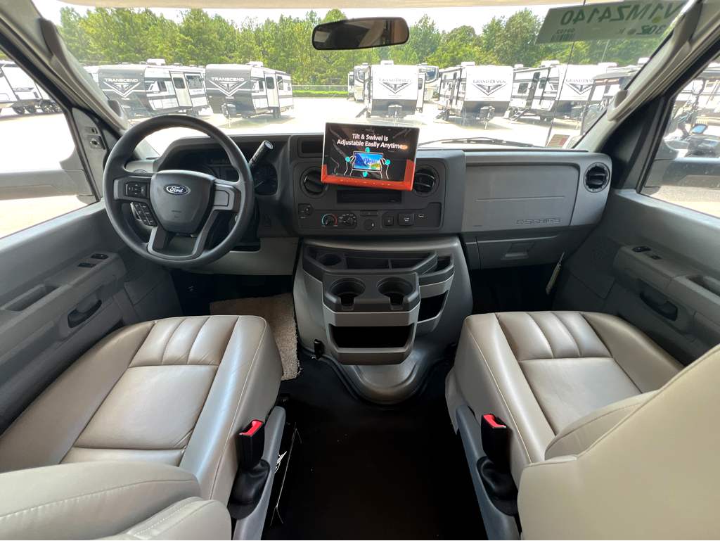 2027 JAYCO GREYHAWK 30Z - Image 25