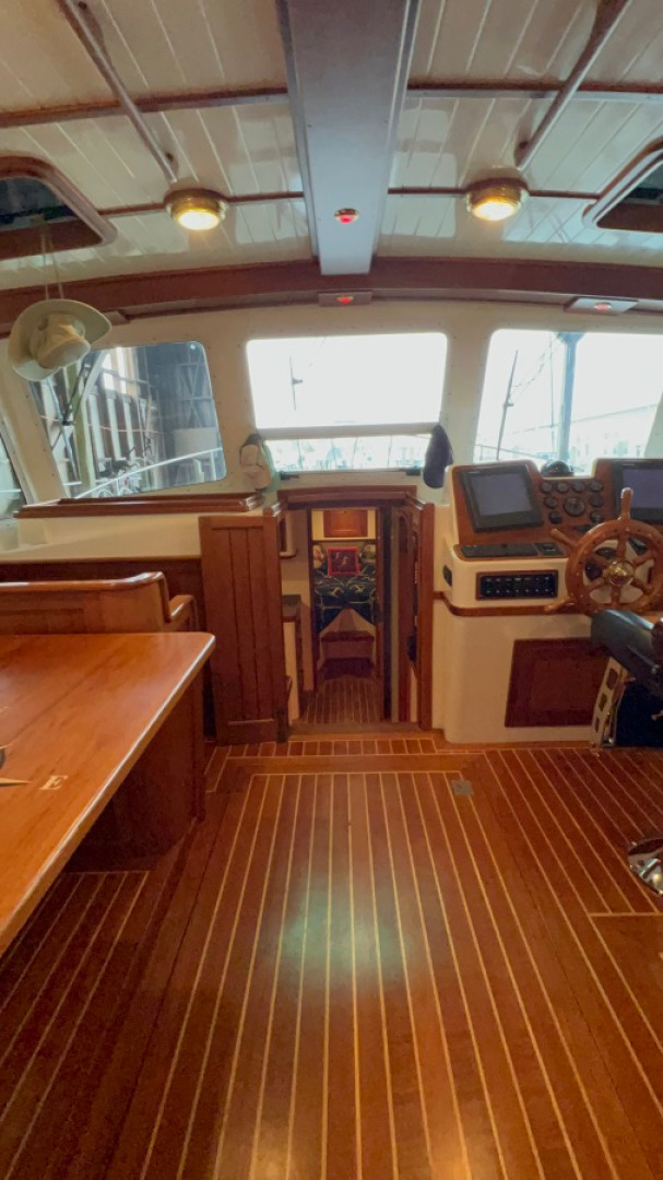 2007 Northern Bay 38 - Image 29