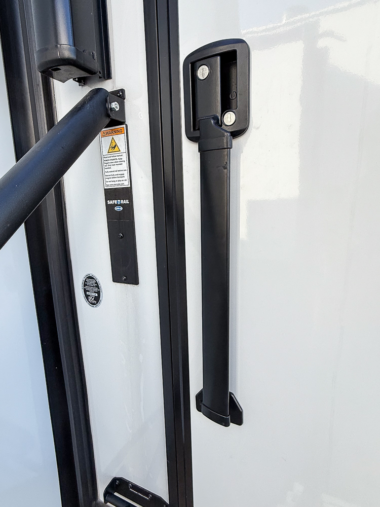 2026 KEYSTONE 380LT - Image 22