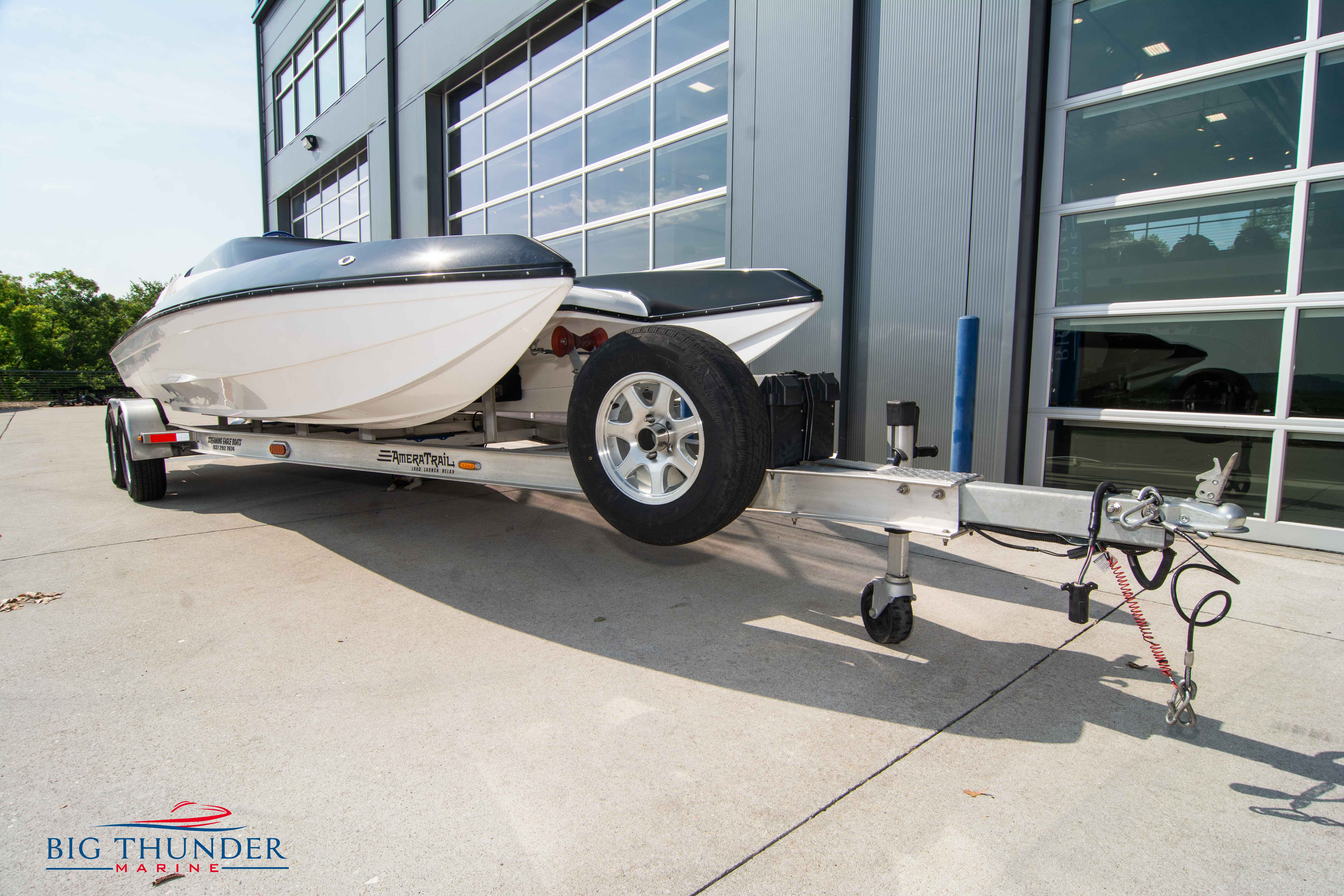 2019 Spectre Screaming Eagle 22 Talon - Image 10