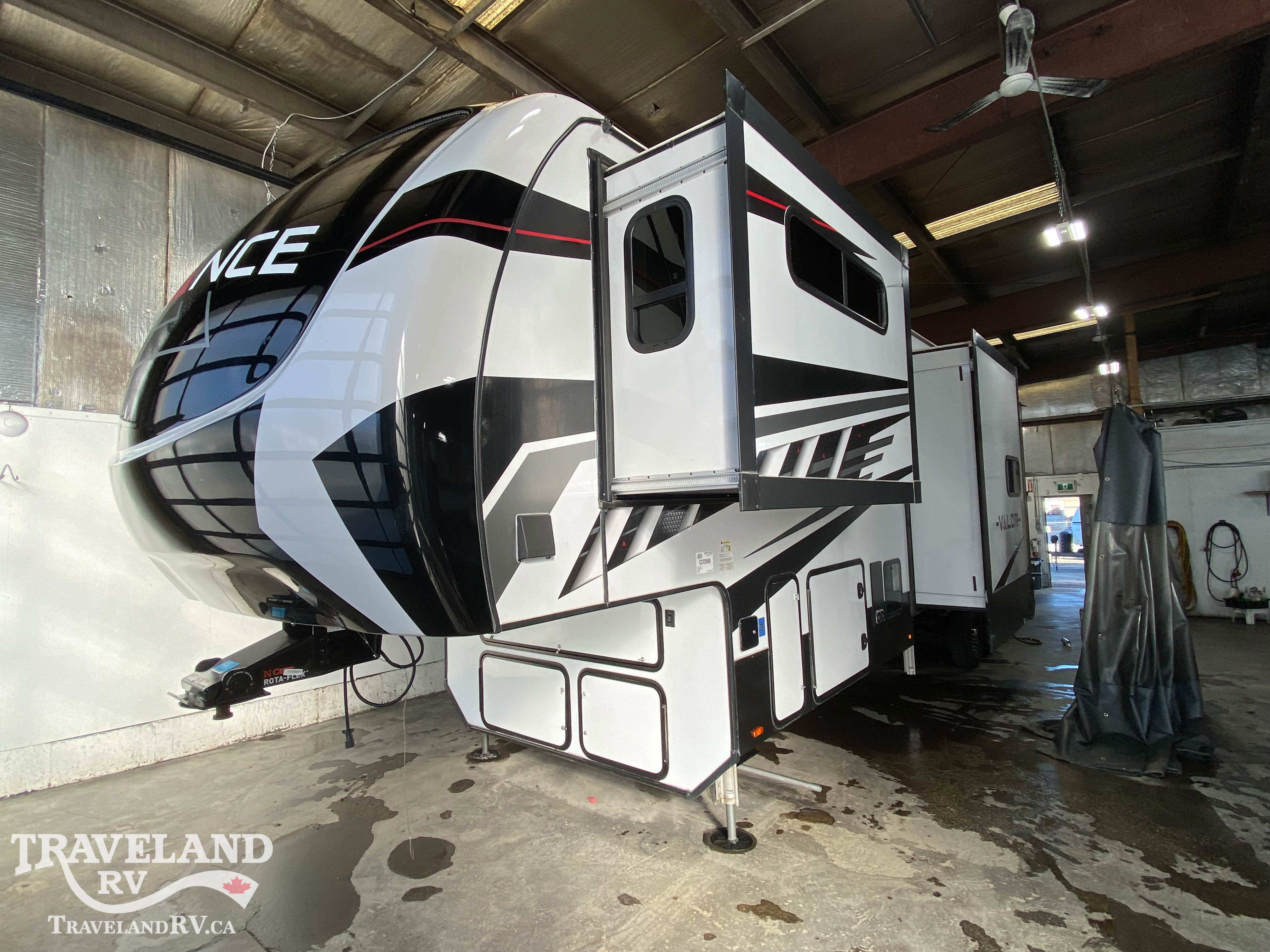 2022 Alliance RV Valor 36V11 - Image 4