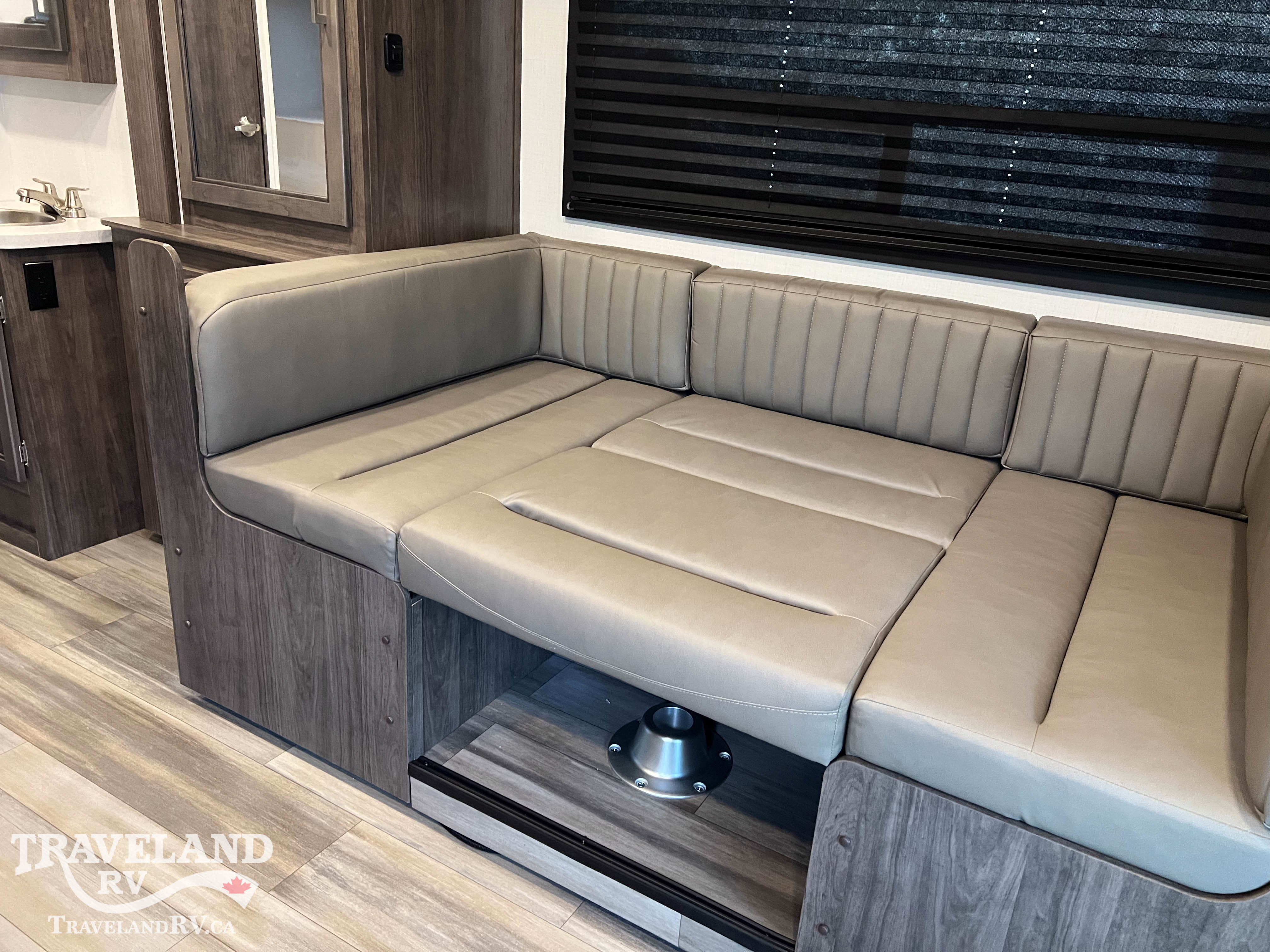 2026 Entegra Coach Odyssey SE 22AF - Image 15