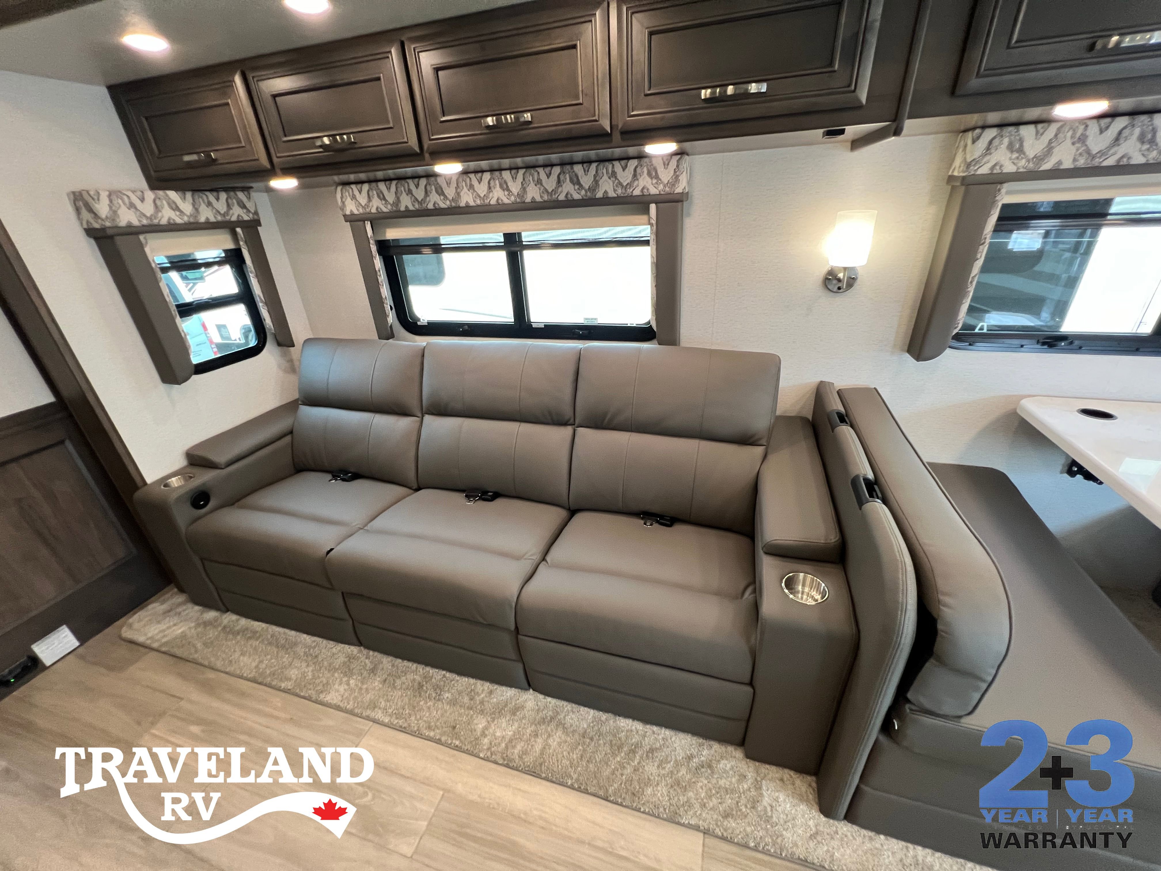 2025 Jayco Seneca Prestige 37K - Image 41