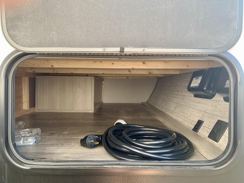 2026 COACHMEN 164BHX - Image 18