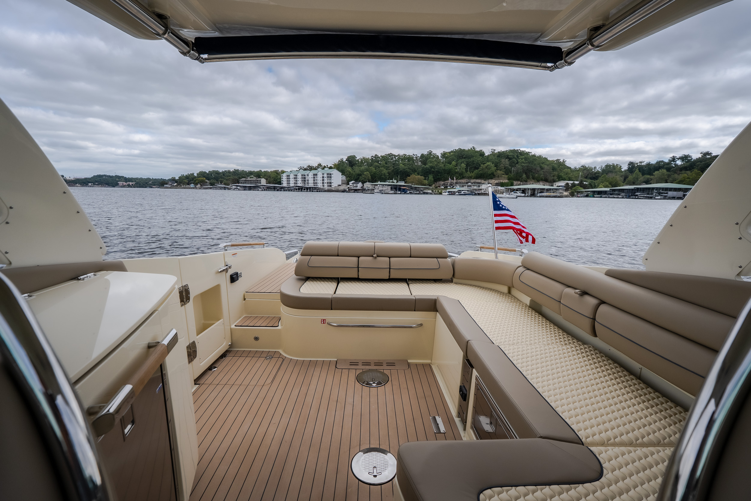 2027 Chris Craft Launch GT 35 ME - Image 28