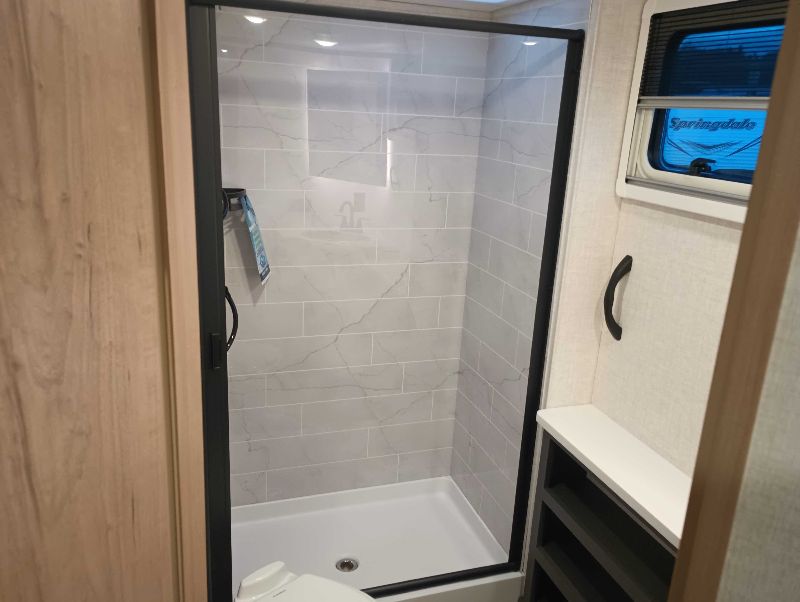 2026 Ember RV Overland Series 221MSL - Image 9