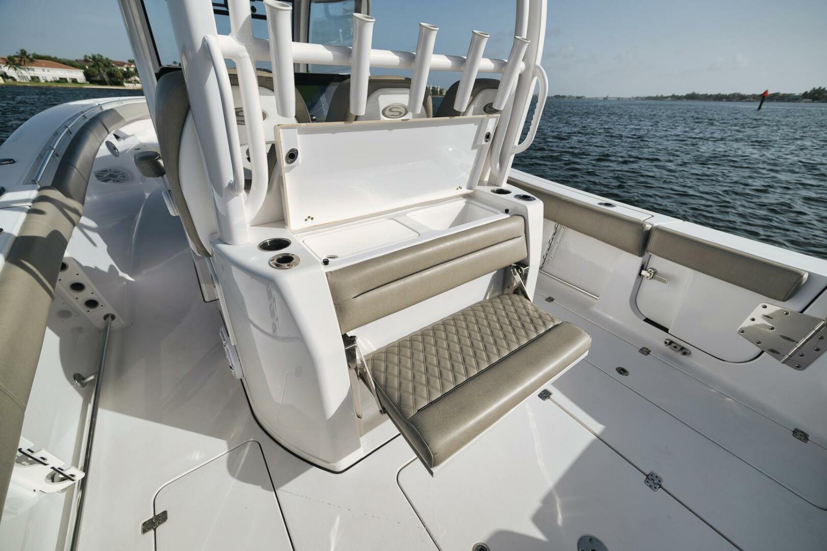2022 Sportsman 352 - Image 40