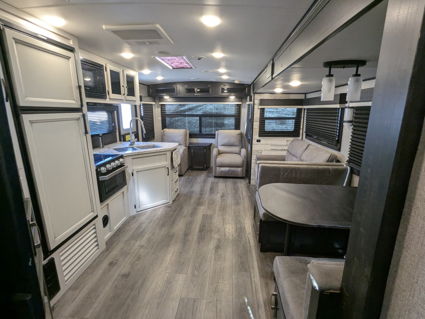 2021 JAYCO WHITEHAWK 28RL - Image 19