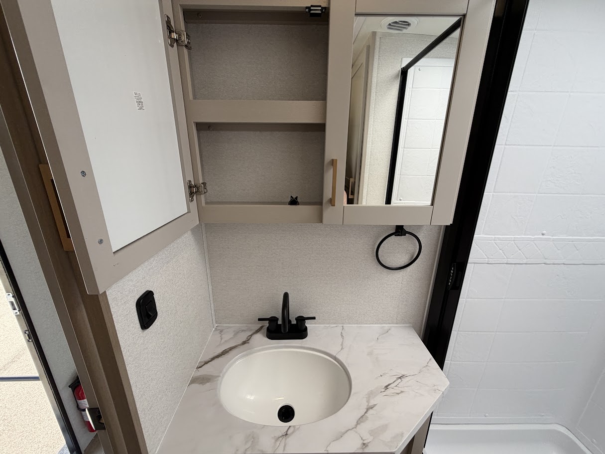2027 JAYCO JAY FEATHER 30RKB - Image 33
