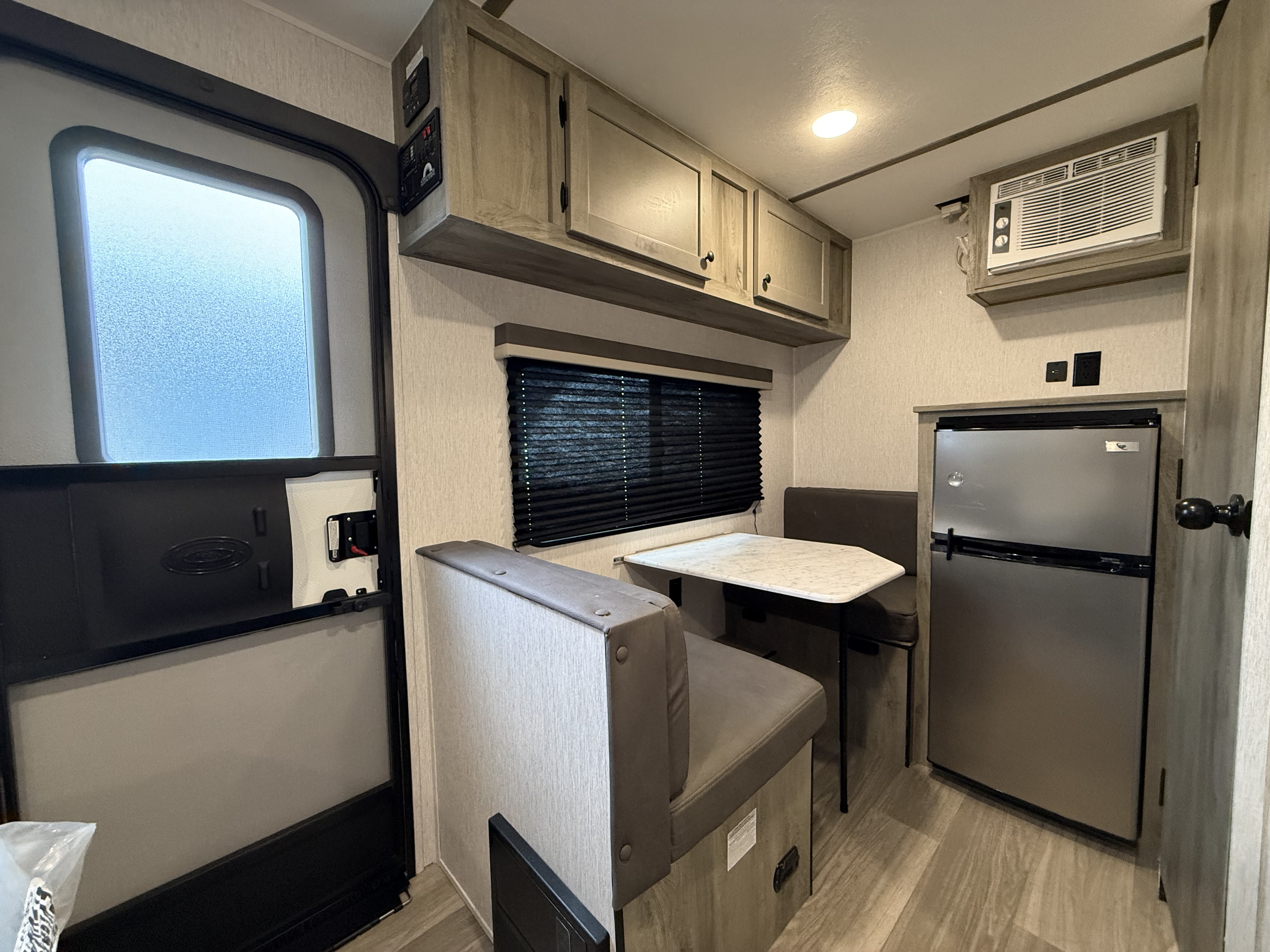2027 Sun Lite 13BD - Image 12