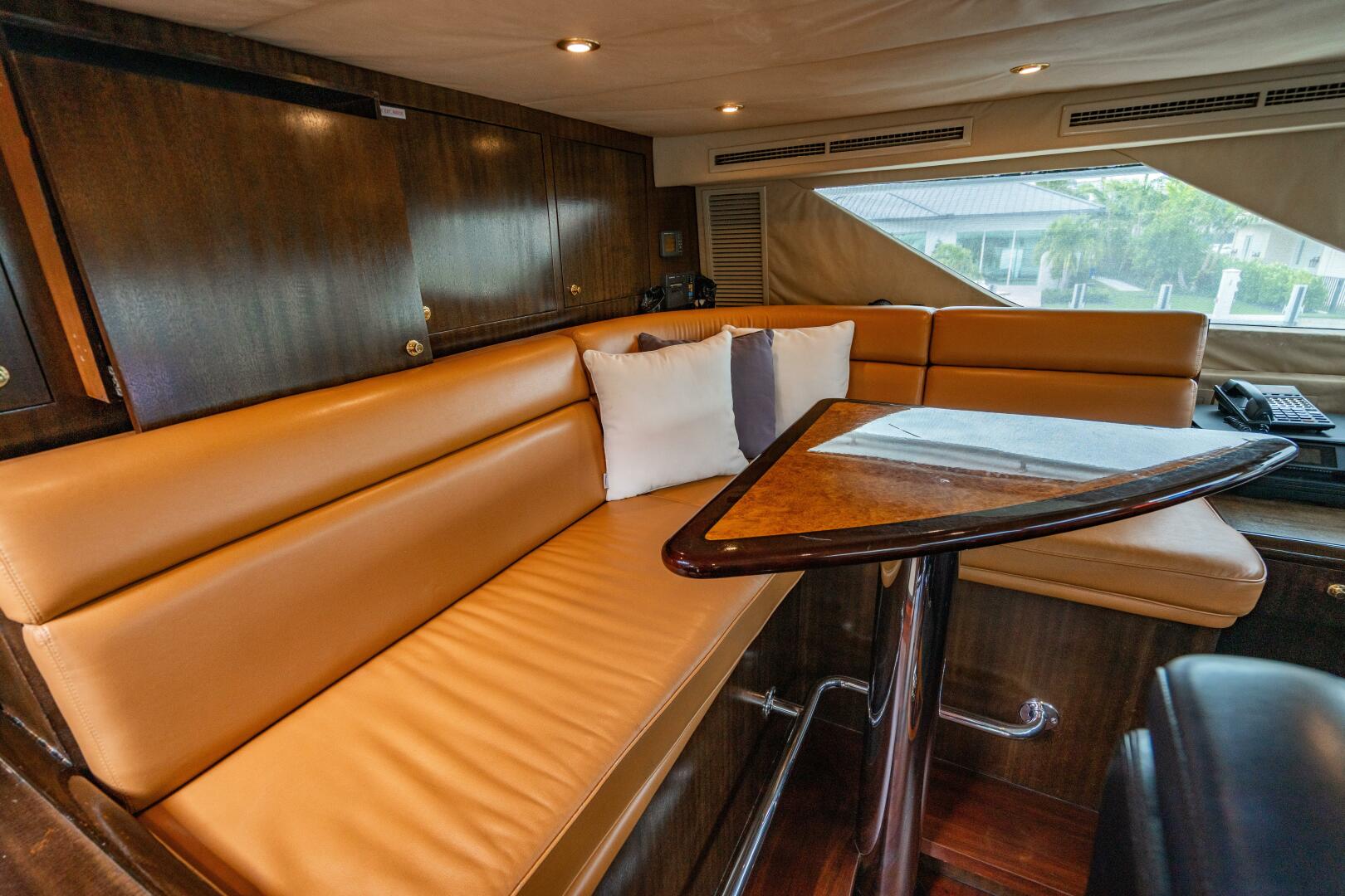 2001 Hatteras 100 Motor Yacht - Image 93