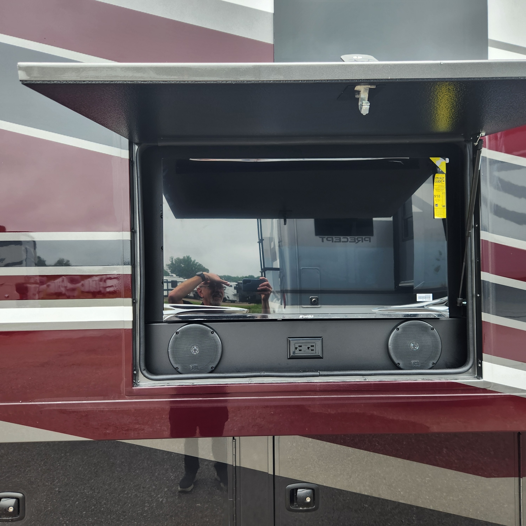 2027 JAYCO PRECEPT 36C - Image 6