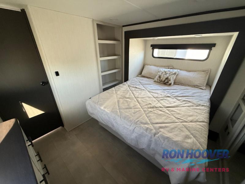 2026 FOREST RIVER 38BNB - Image 26