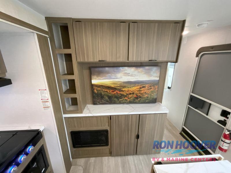 2026 FOREST RIVER 30VC - Image 13