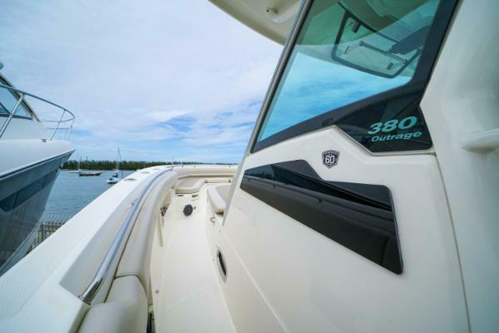 2018 Boston Whaler 380 Outrage - Image 31