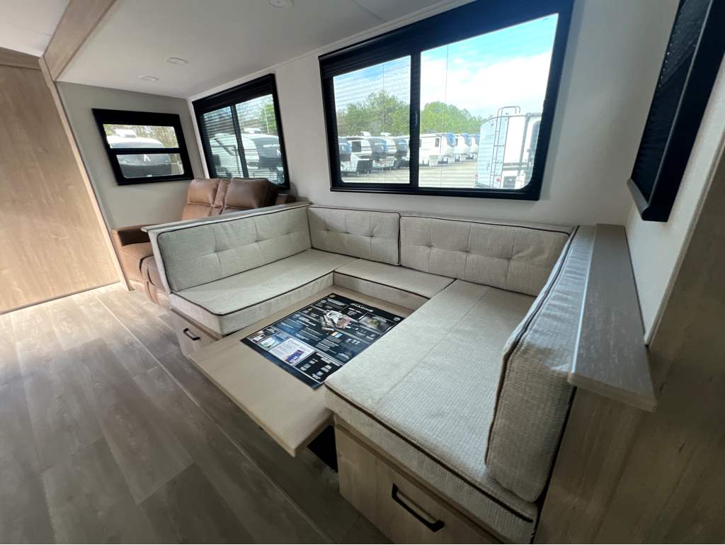 2026 GRAND DESIGN IMAGINE 2600RB - Image 6