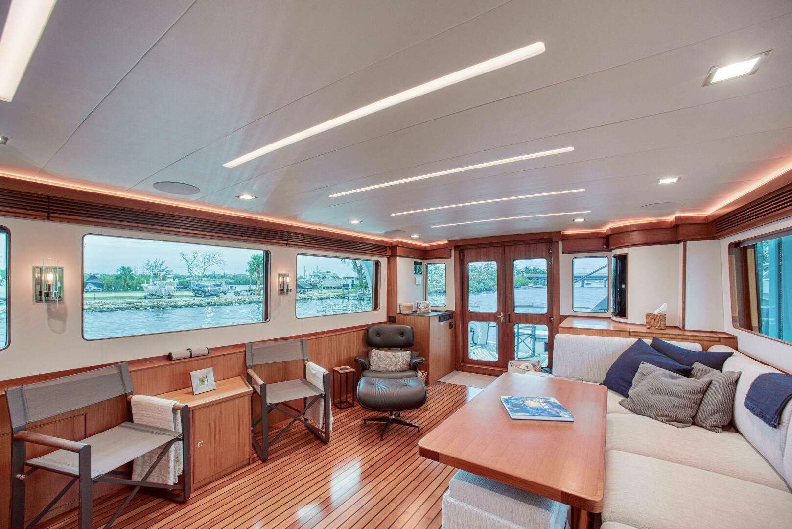 2023 Marlow Explorer 70E-CB - Image 10