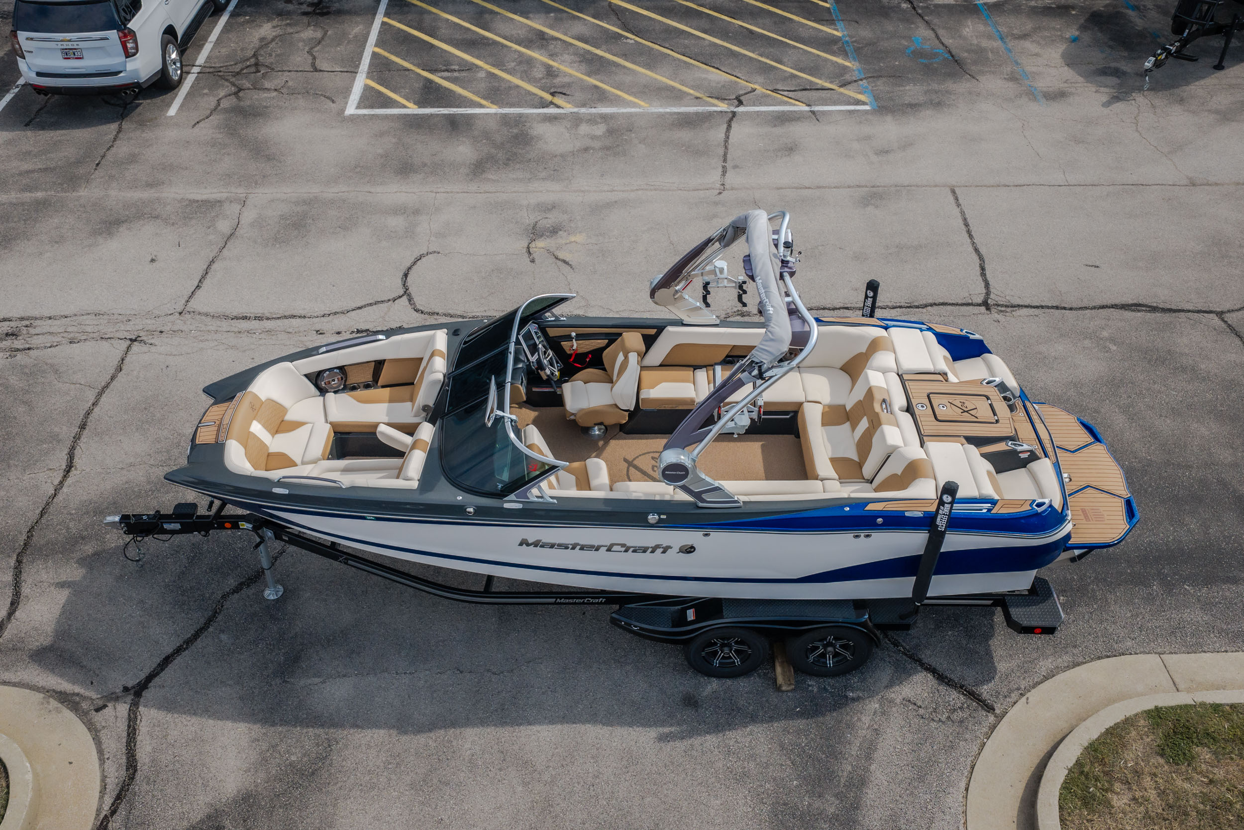 2021 MasterCraft X24 - Image 47