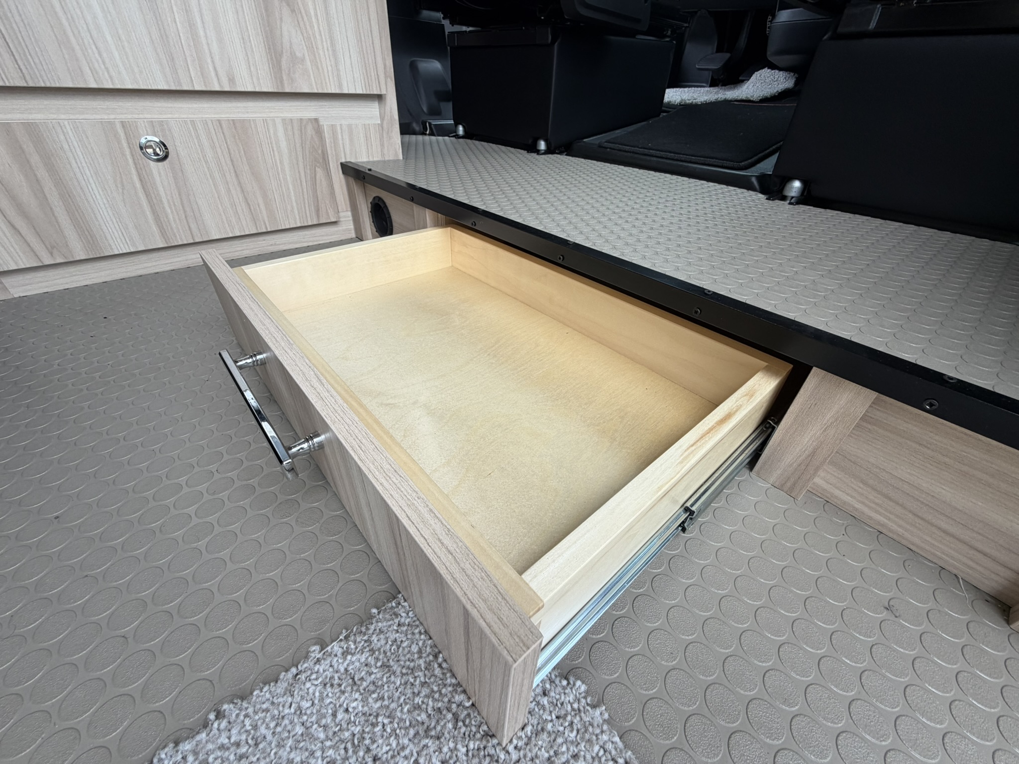 2027 ENTEGRA COACH ETHOS 20T - Image 14