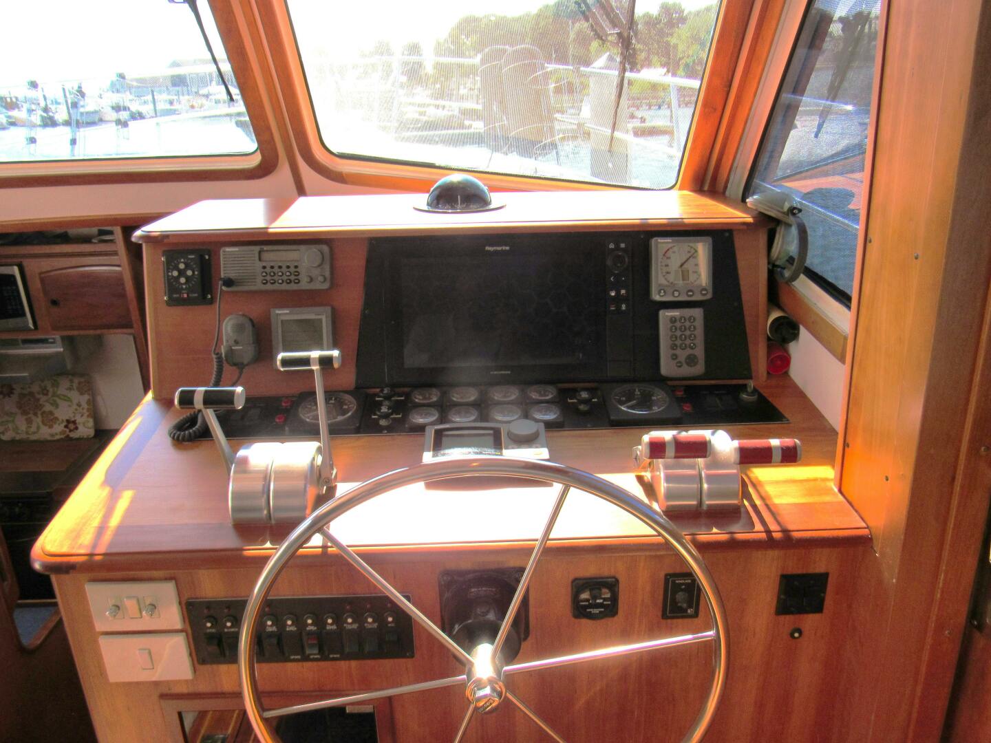 1999 Sabre - Image 9
