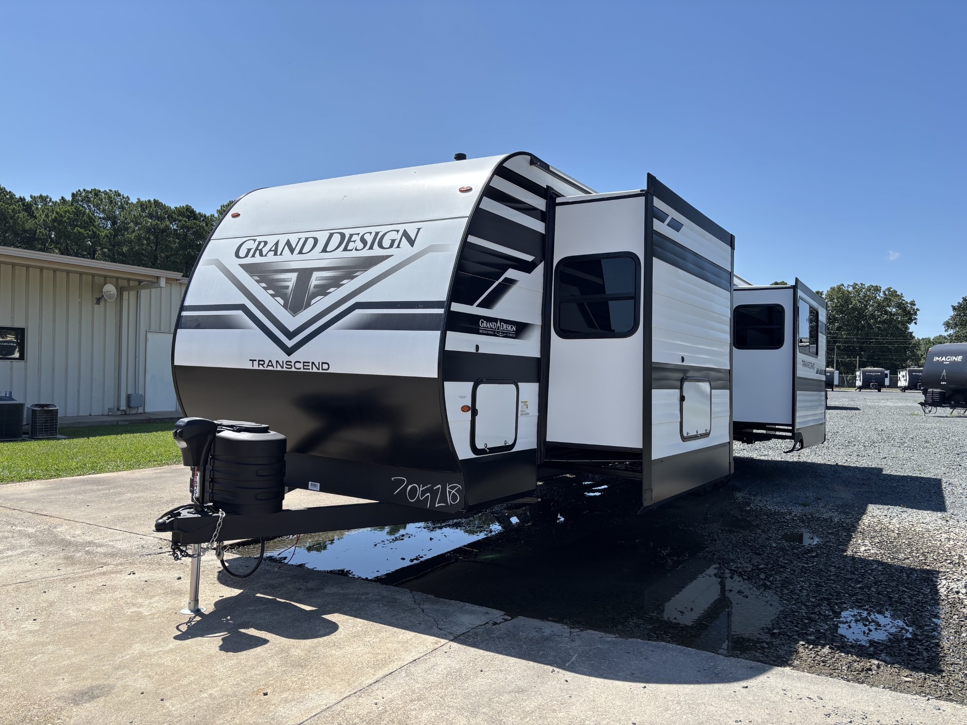 2027 Grand Design Transcend 315RKT - Image 4