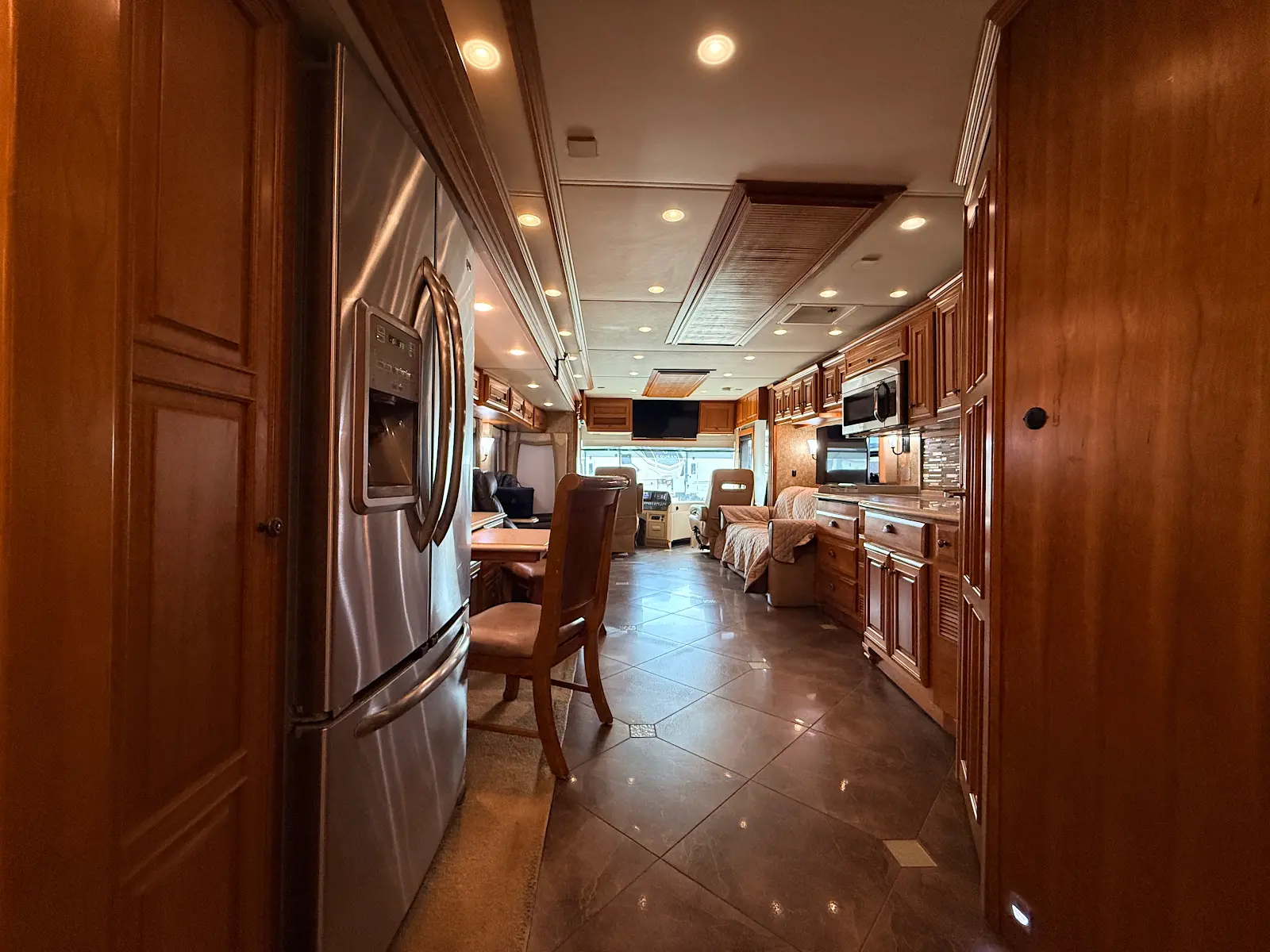 2014 NEWMAR DUTCHSTAR 4364 - Image 15