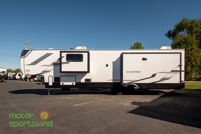 2026 Forest River Sandpiper 3900HBLR - Image 6