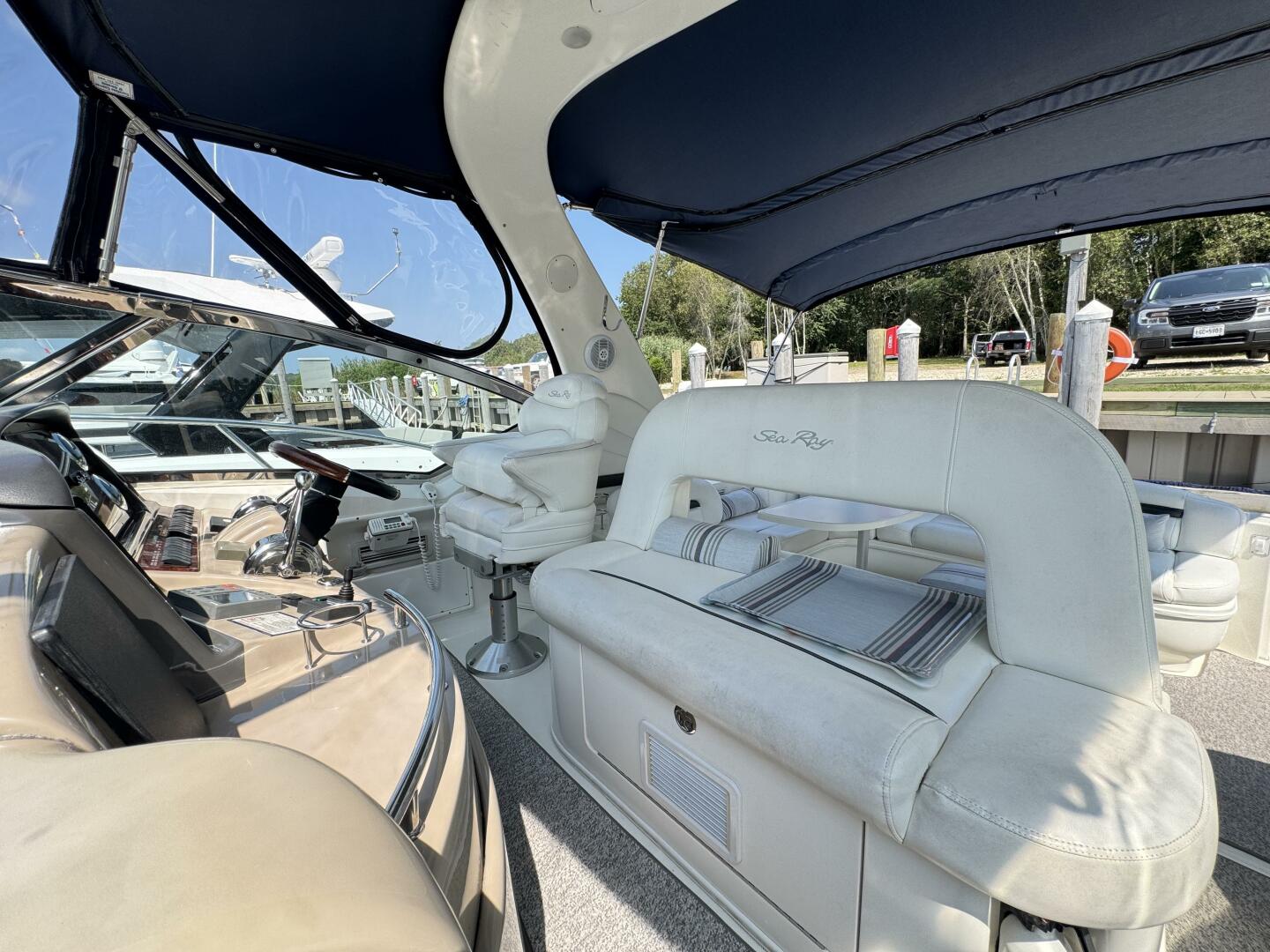 2003 Sea Ray 420 Sundancer - Image 14