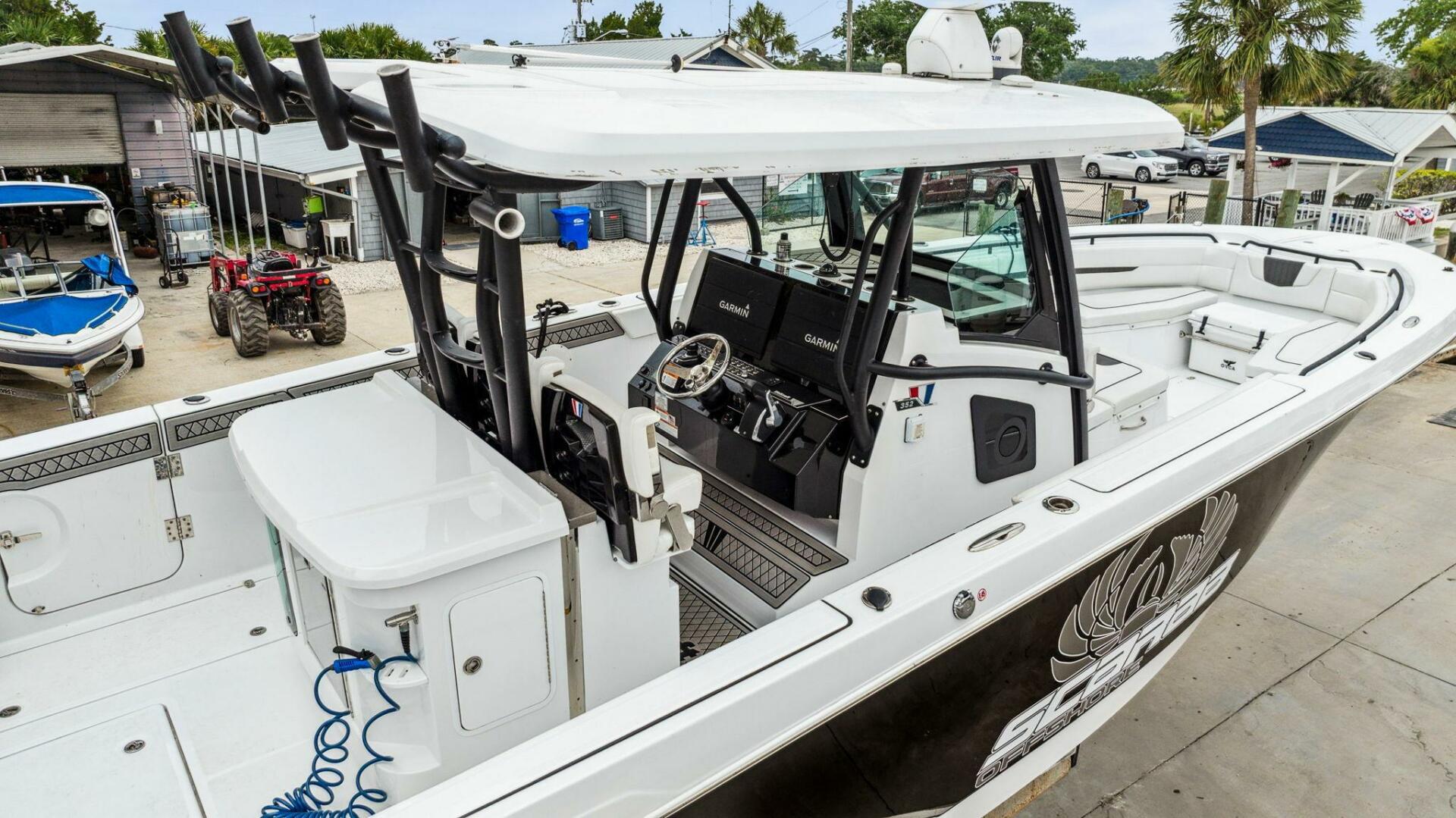 2023 Wellcraft 352 Fisherman Center Console - Image 34