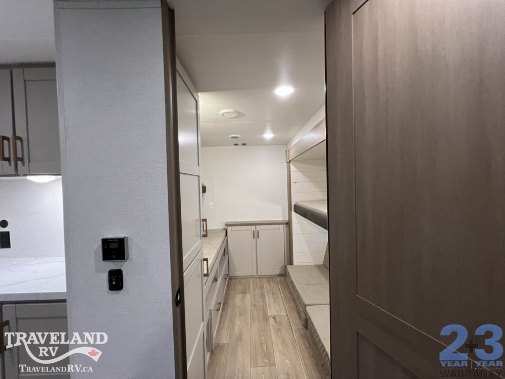 2027 Jayco Jay Flight SLX 333BTS - Image 32
