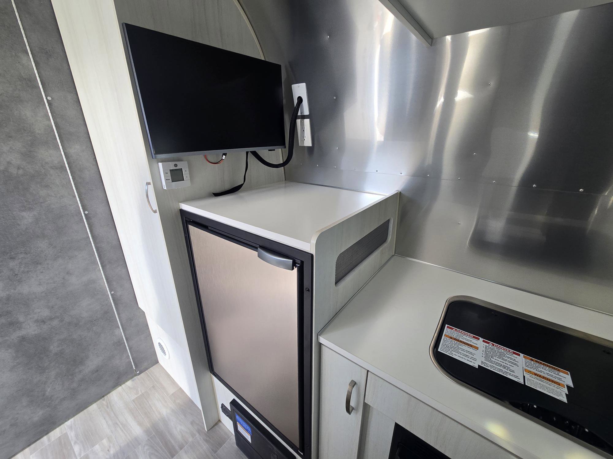 2026 AIRSTREAM BAMBI 22FB - Image 15