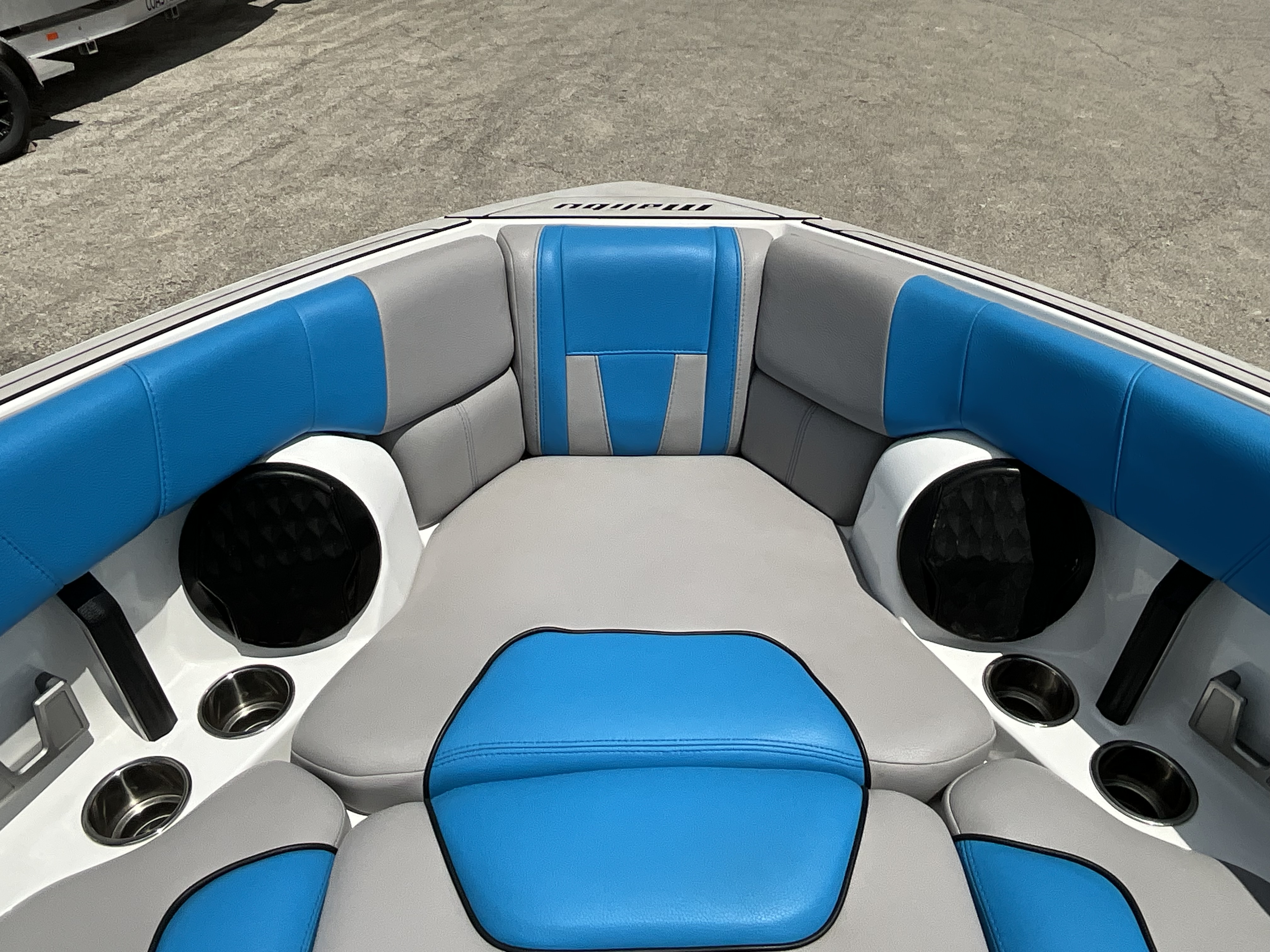 2022 MALIBU 23LSV - Image 31
