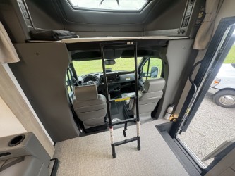 2026 Grand Design Lineage Series M 25TK - Image 26