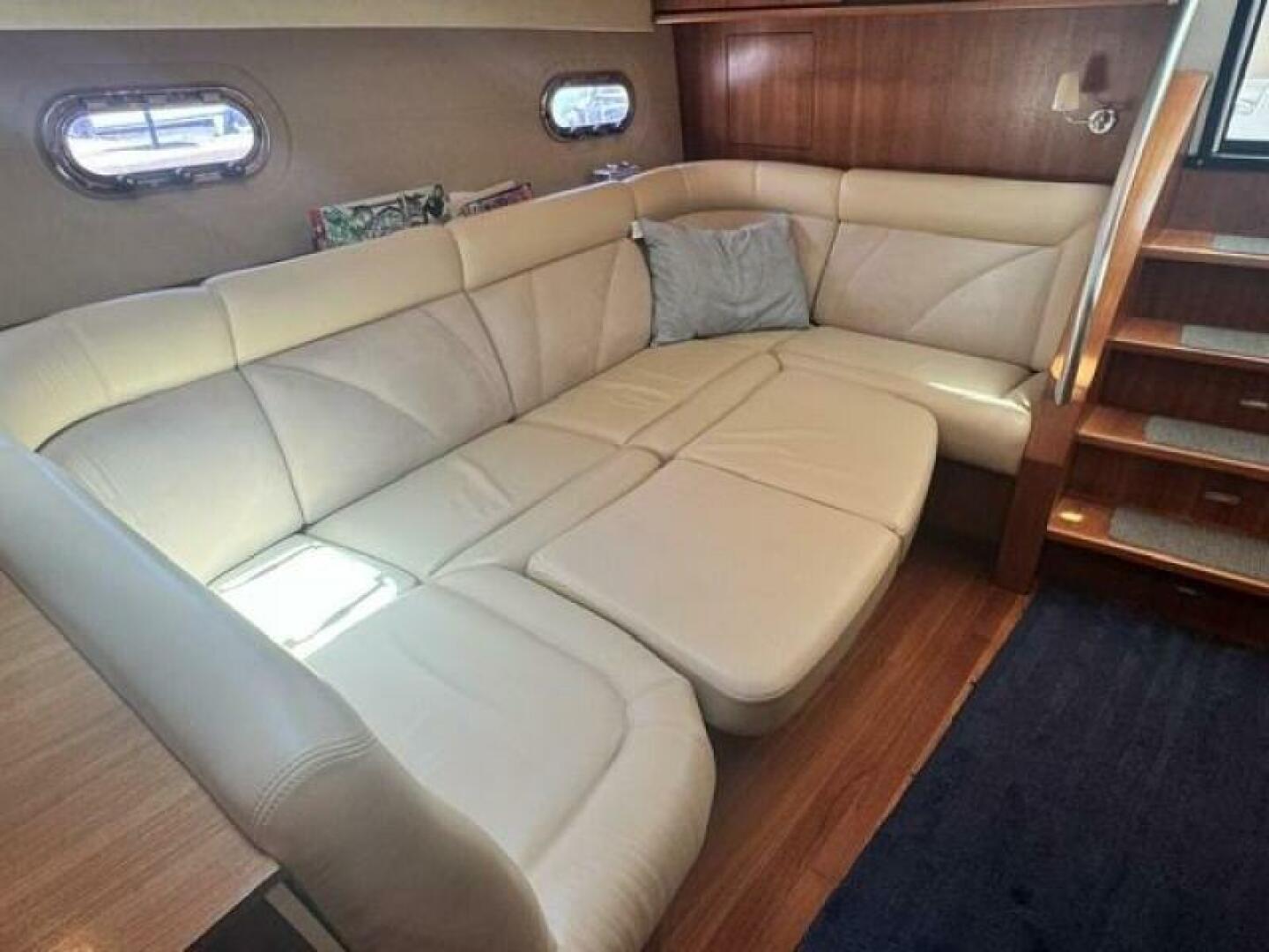 2006 Tiara Yachts 43 Sovran - Image 27