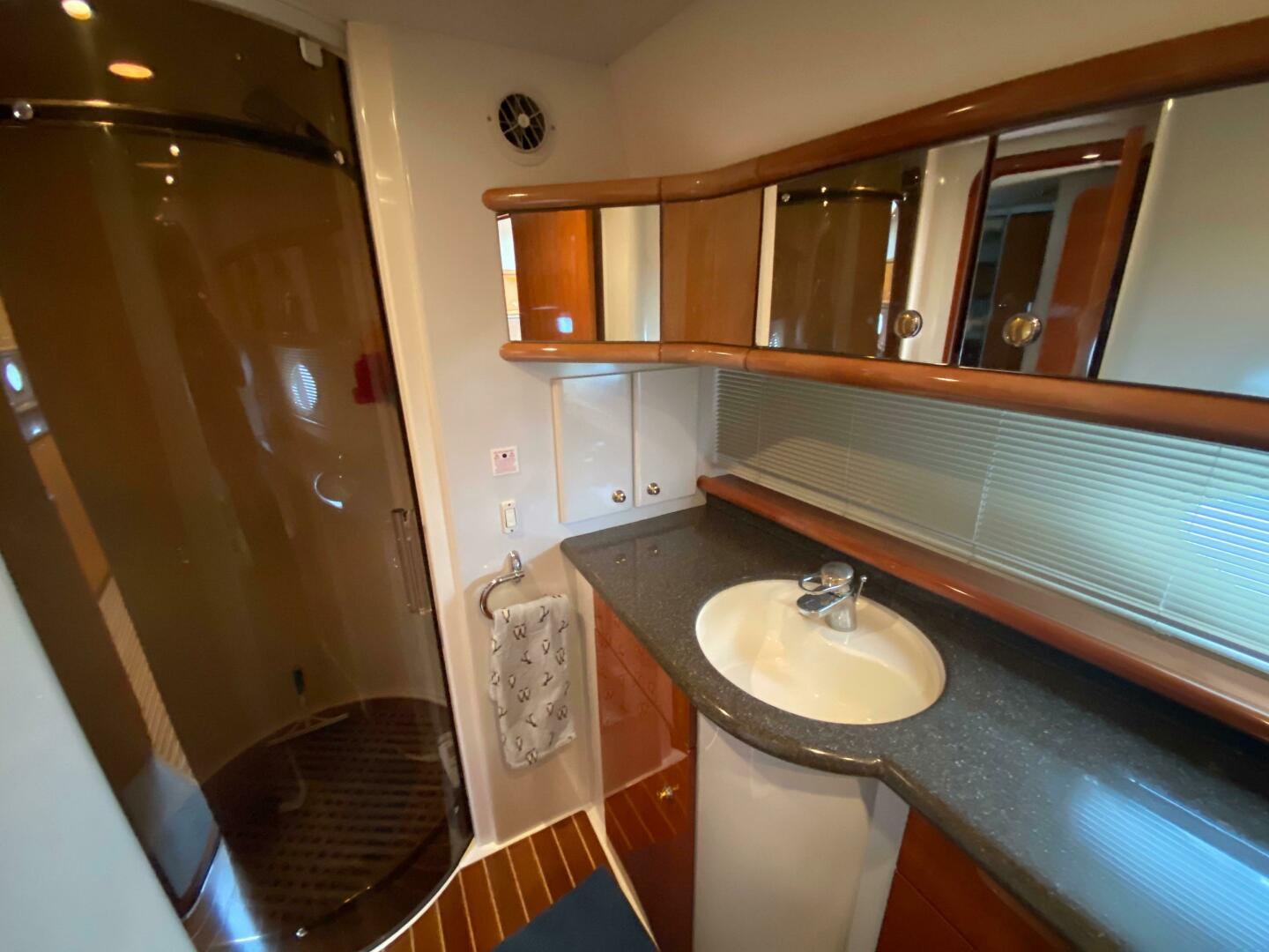 1998 Sunseeker 62 Manhattan - Image 39